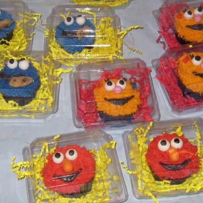 Sesame Street Cupcake Favors