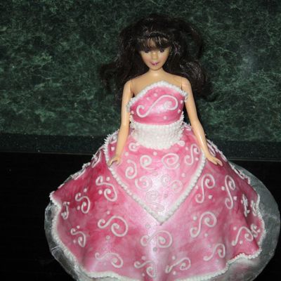 Barbie Cake