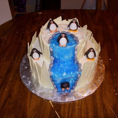 Penguin Cake