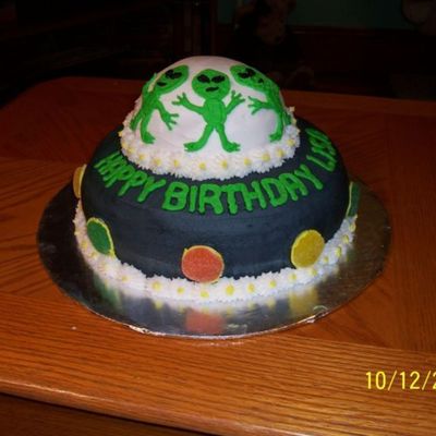 Alien_Cake_2.jpg