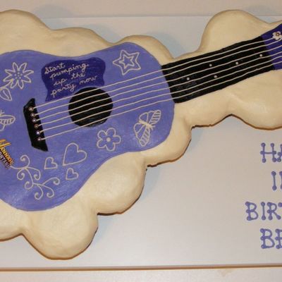 Hannah Montana Cupcake Cake