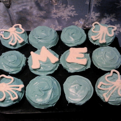 M-E's 17Th Birthday Tiffany Cupcakes