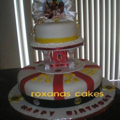 School Music Cake