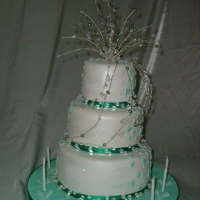 Crystal Aqua And Jade Wedding Cake