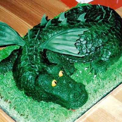 Dragon Cake