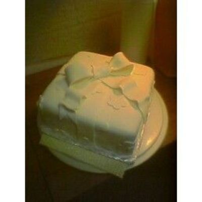 Gift Box Cake From Wilton Iii