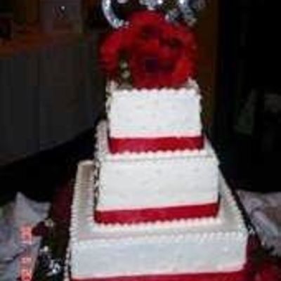 Red/white Wedding Cake
