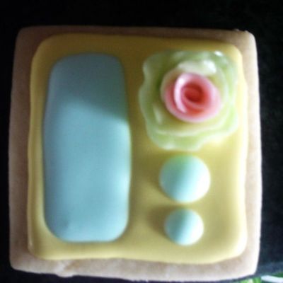Starburst Rose Cookie