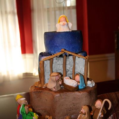 My Try At A Nativity Cake