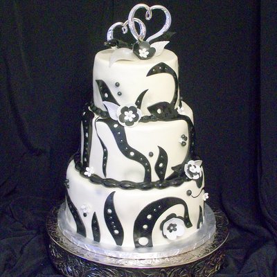 Black And White Wedding Cake