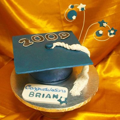 Graduation Cap Cake