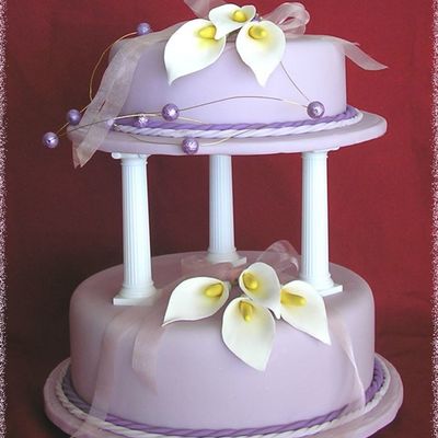 Lilies For A Wedding Cake