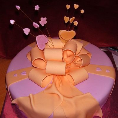 Surprise Cake For A Family Celebration