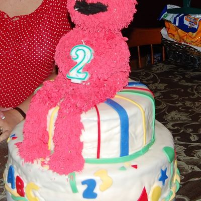 Elmo Cake