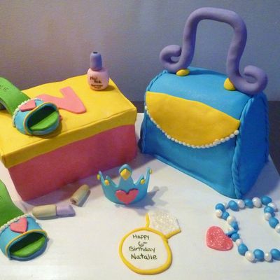 Dress Up Party Cake