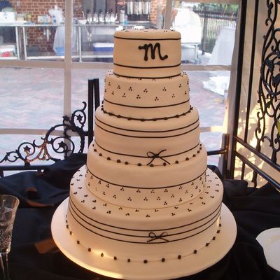 Jennifer's Wedding Cake