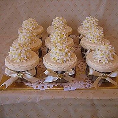 Celebrative Cupcakes