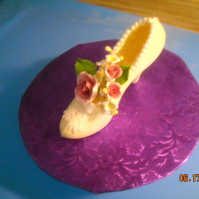 Chocolate Wedding Shoe With Flowers
