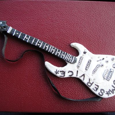 Gum Paste Replica Of Bryan Adams's Fender.