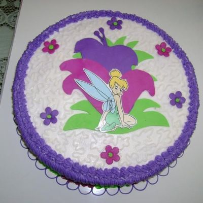 Close Up Tinkerbell Cake