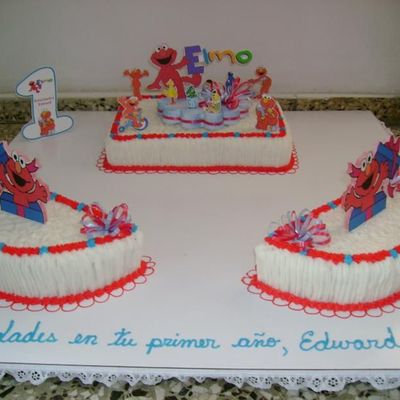 Elmo's Birthday Cake