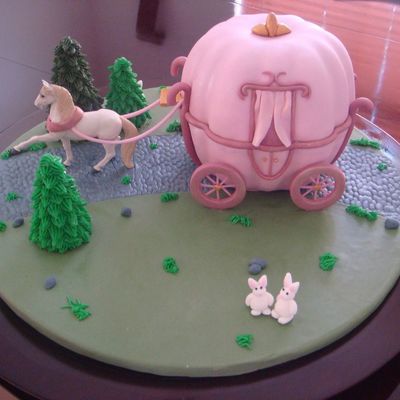 Princess Carriage Cake