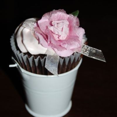 Bucket And Rose Cupcake