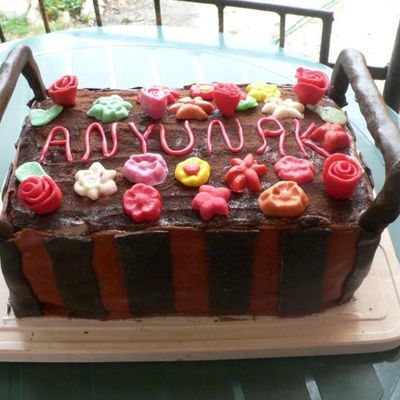 Mother's Day Cake 2007. Flower Box