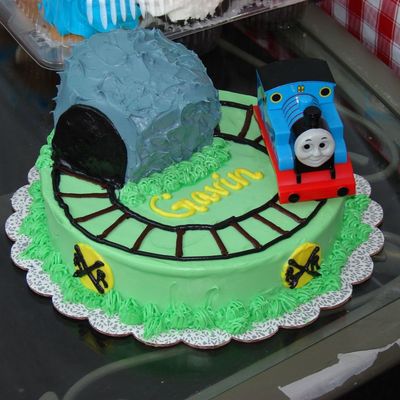 Thomas The Train Cake