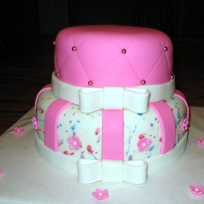 Pretty Paint Splatter Cake