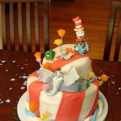 Dr. Seuss Themed Baby Shower Cake