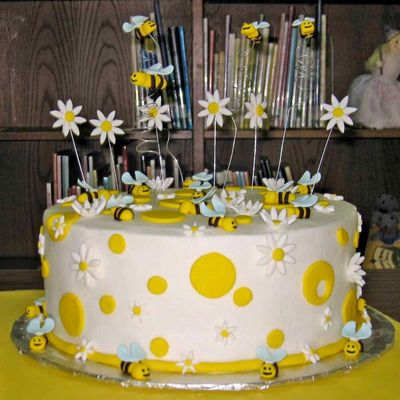 Bee Baby Shower Cake