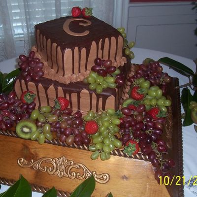 Grooms Cake And Fruit