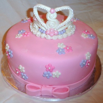 Tiara Cake