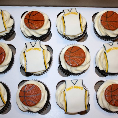 Basketball Cupcakes