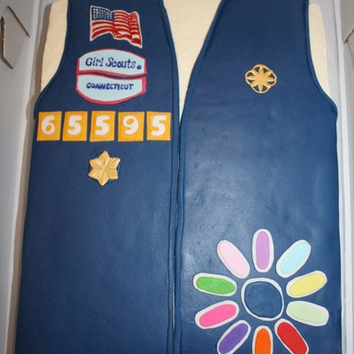 Girl Scout Daisy Vest Cake