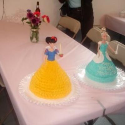 Snow White And Cinderella Doll Cakes