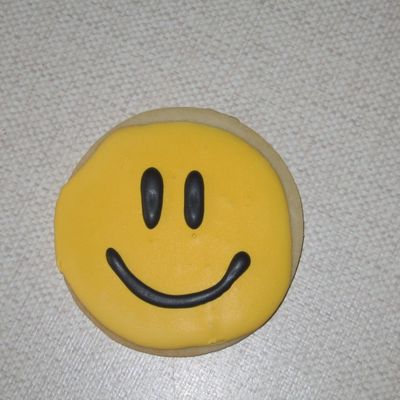 Happy Face Cookie