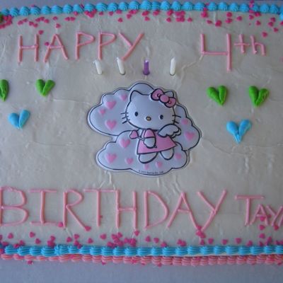 Hello Kitty Cake
