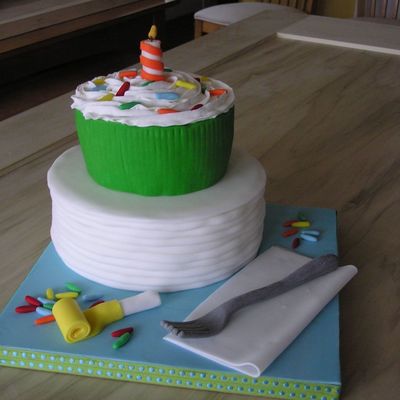 Cupcake On A Stack Of Plates Cake