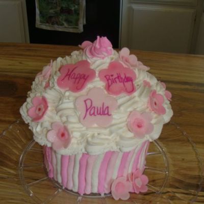 Paula's Pink Cupcake