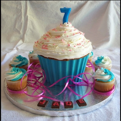Jade's Giant Cupcake