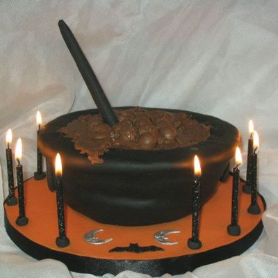 Halloween_Cake.jpg