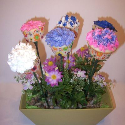 Teacher Appreciation Cupcake Bouquet