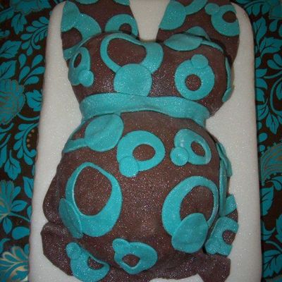 Baby Shower Belly Cake
