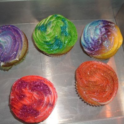 More "pretty" Cupcakes