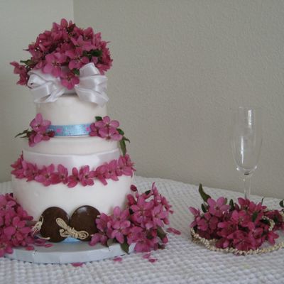Small Wedding Cake
