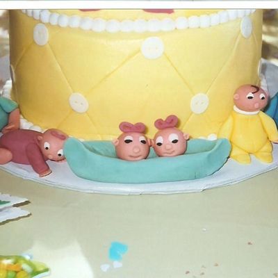 Baby Shower 2 Tier Cake