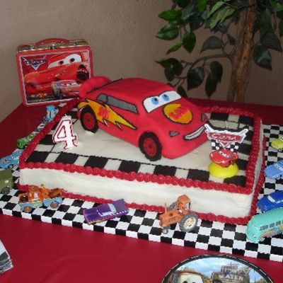 Sam's Lightening Mcqueen Birthday Cake