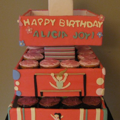 Gymnastics Cake/cupcakes